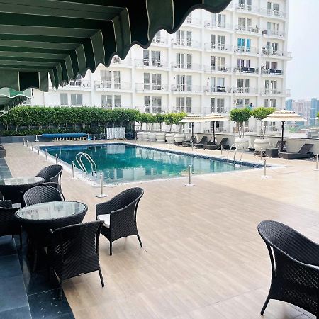 The Grace Residency, Lucknow Hotel Ngoại thất bức ảnh