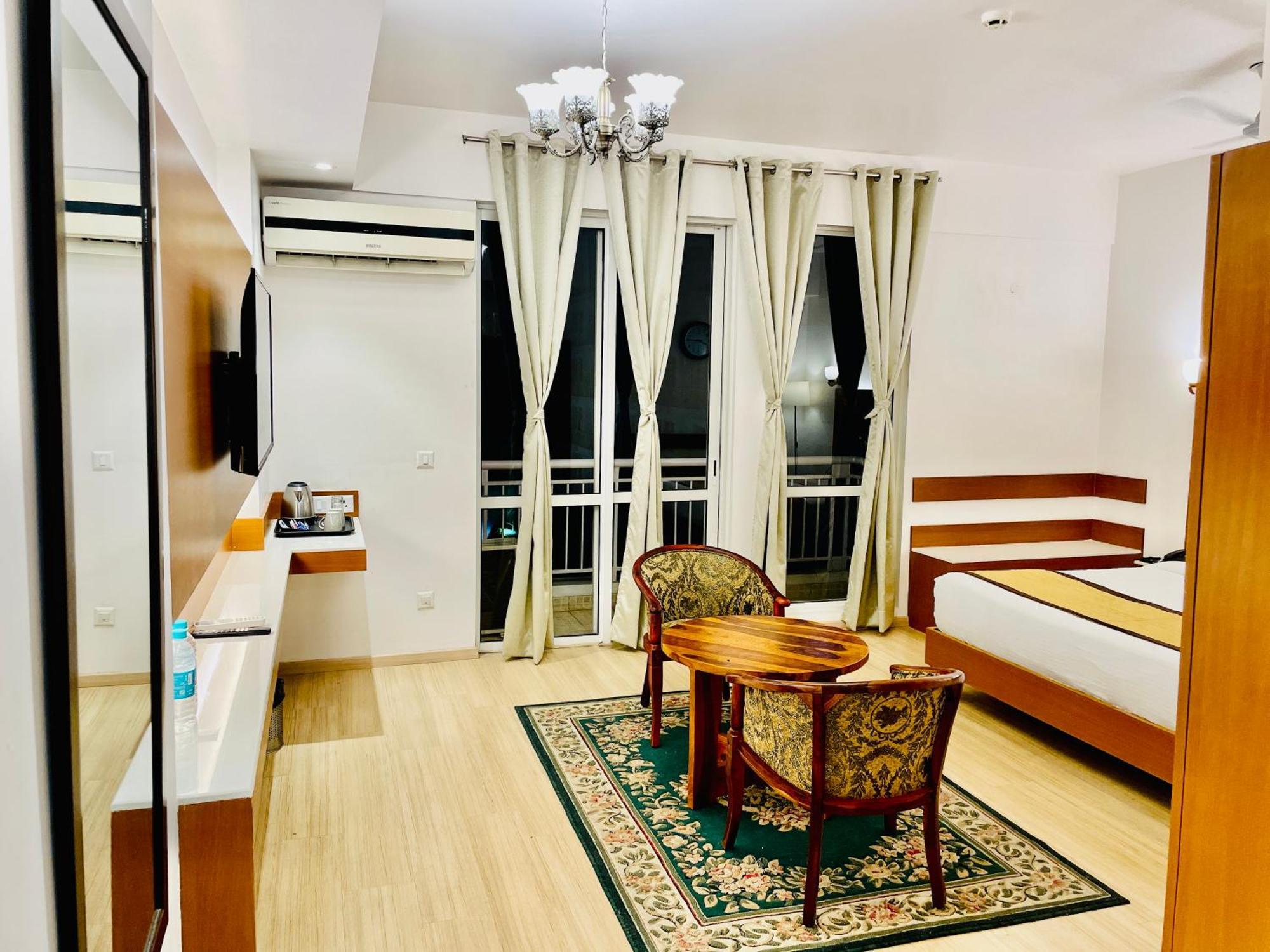 The Grace Residency, Lucknow Hotel Ngoại thất bức ảnh